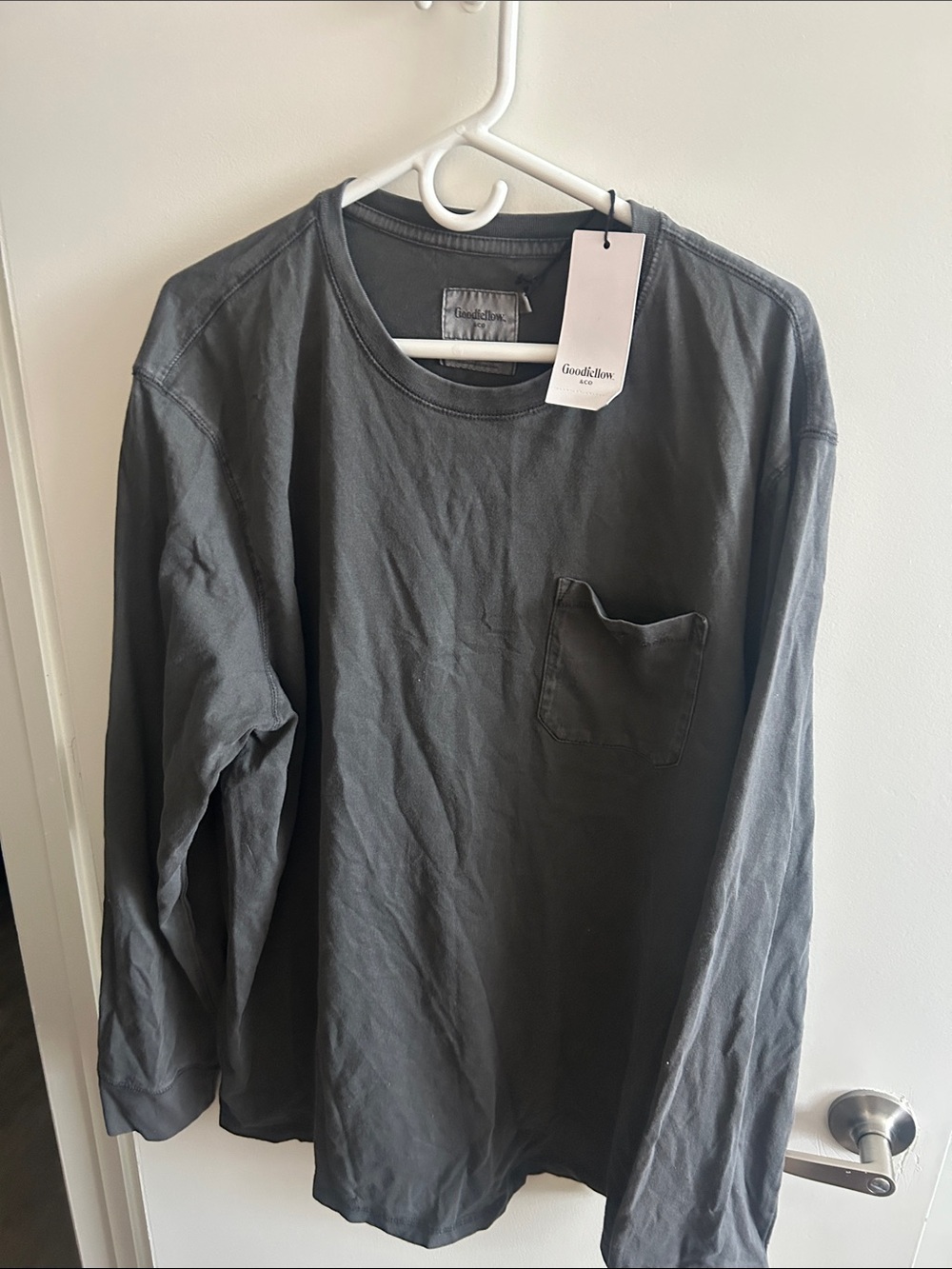 NWT - Goodfellow & Co Charcoal Long-Sleeve Pocket Tee